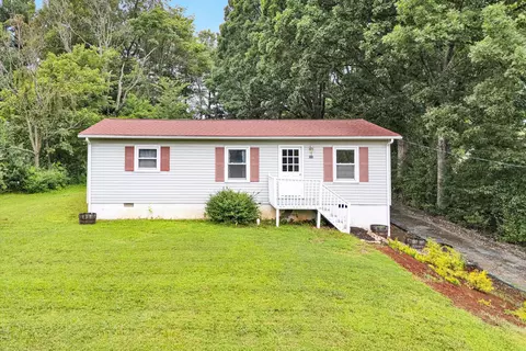 585 Trail Dr, Rocky Mount, VA 24151