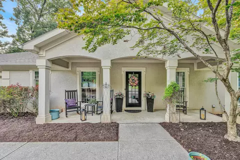 290 Woodbrook Rd, Moneta, VA 24121