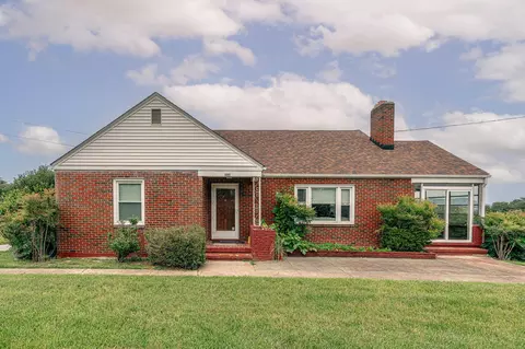 3505 Hershberger Rd NW, Roanoke, VA 24017