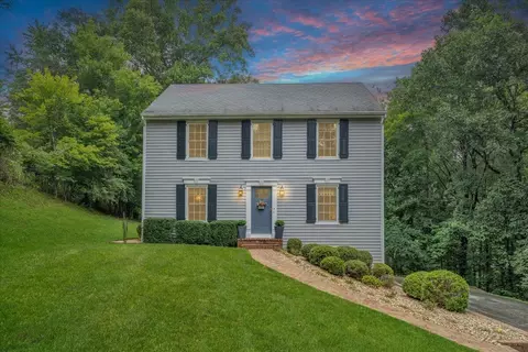 3608 Jae Valley Rd, Roanoke, VA 24014