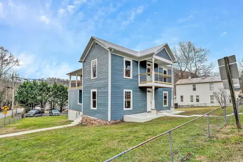 15 Second St, Eagle Rock, VA 24085 photo 2