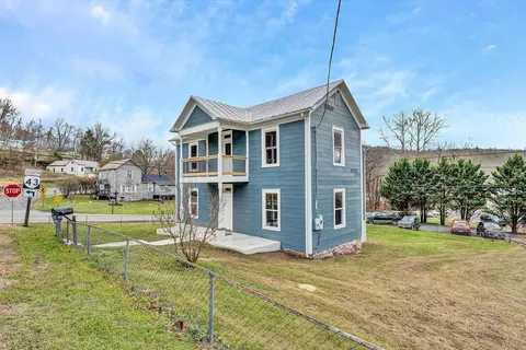 15 Second St, Eagle Rock, VA 24085 photo 3