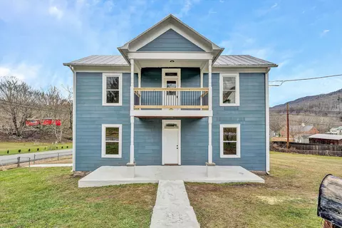 15 Second St, Eagle Rock, VA 24085