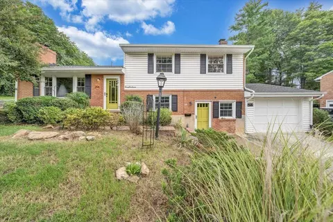 2516 Beverly Blvd SW, Roanoke, VA 24015