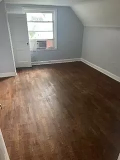 110 Clover Ave NE, Roanoke, VA 24012 photo 2