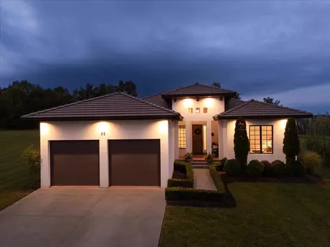 88 Royal Tern St, Wirtz, VA 24184