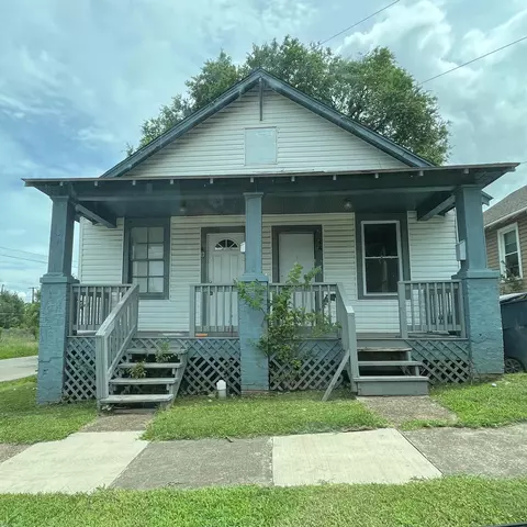 4 12 12 St SW, Roanoke, VA 24016