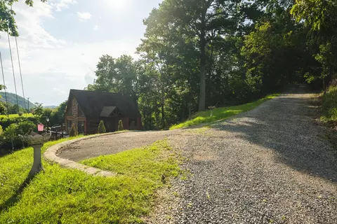 3140 Farmer Ln, Pulaski, VA 24301 photo 39