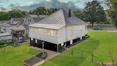 1127 Montrose Ave SE, Roanoke, VA 24013
