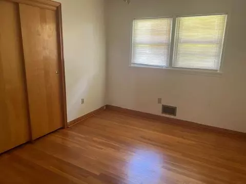 Bedroom - 5771 Mountain Valley Rd, Axton, VA 24054 photo 1 of 2