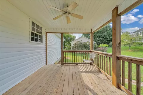 Exterior - 530 E Jackson Ave, Vinton, VA 24179 photo 6 of 12