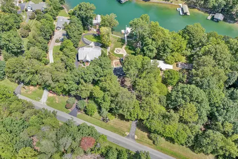 View/Area - 1012 Jefferson Dock Rd, Penhook, VA 24137 photo 8 of 8