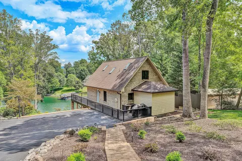 Exterior - 1012 Jefferson Dock Rd, Penhook, VA 24137 photo 20 of 20