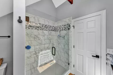 Bath - 1012 Jefferson Dock Rd, Penhook, VA 24137 photo 6 of 7