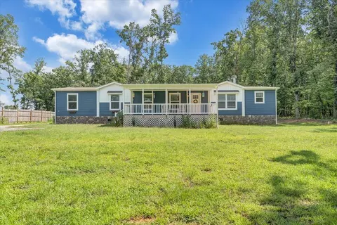 2088 Flint Hill Rd, Moneta, VA 24121