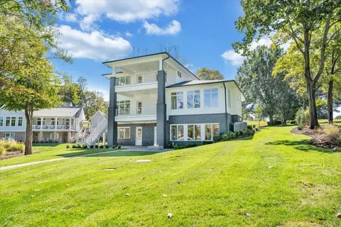 Exterior - 2650 Waters Edge Dr, Penhook, VA 24137 photo 36 of 115