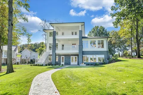 Exterior - 2650 Waters Edge Dr, Penhook, VA 24137 photo 33 of 115