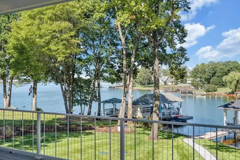 Exterior - 2650 Waters Edge Dr, Penhook, VA 24137 photo 7 of 115