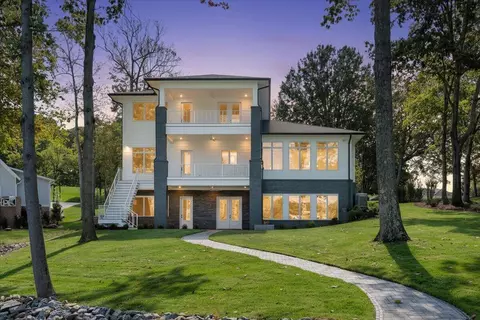 Exterior - 2650 Waters Edge Dr, Penhook, VA 24137 photo 2 of 115