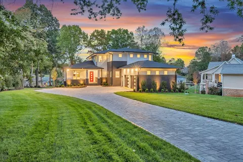 Exterior - 2650 Waters Edge Dr, Penhook, VA 24137 photo 63 of 115