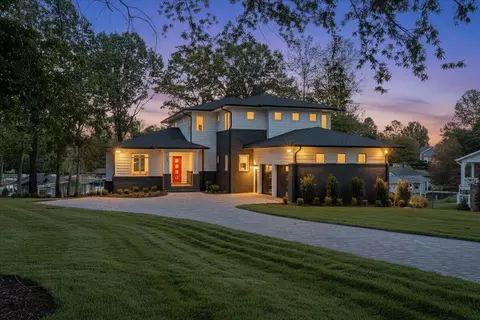 Exterior - 2650 Waters Edge Dr, Penhook, VA 24137 photo 48 of 115