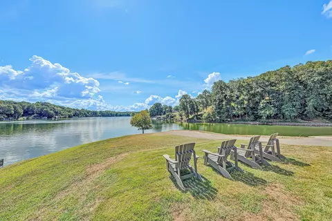 View/Area - 1031 Lake Breeze Dr, Goodview, VA 24095 photo 3 of 17