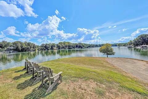 View/Area - 1031 Lake Breeze Dr, Goodview, VA 24095 photo 9 of 17