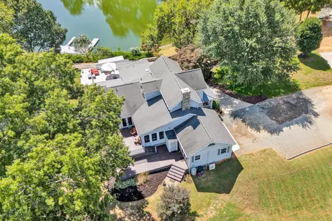 View/Area - 1031 Lake Breeze Dr, Goodview, VA 24095 photo 6 of 17