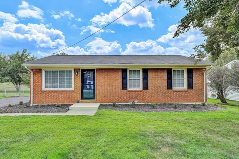 2132 Bainbridge Dr, Salem, VA 24153