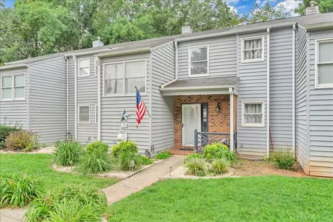 101 Crescent St #A2, Martinsville, VA 24112
