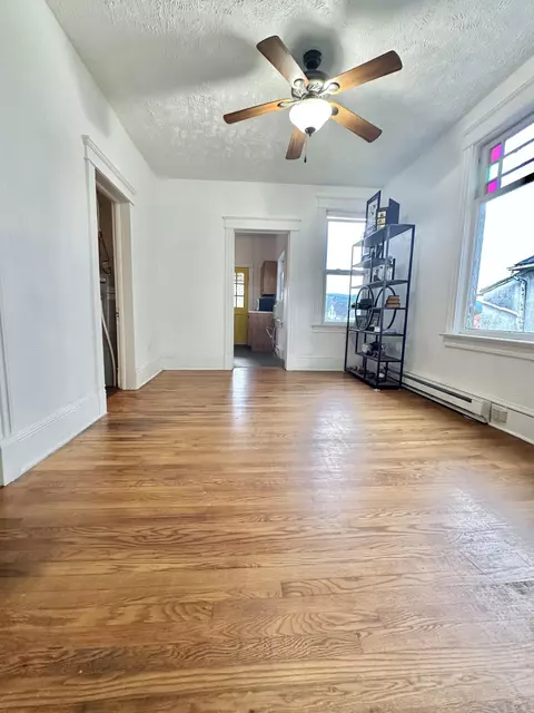 Living - 327 E Hawthorne St, Covington, VA 24426 photo 2 of 2