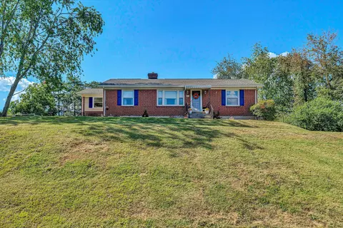 1121 Nover Ave, Roanoke, VA 24019