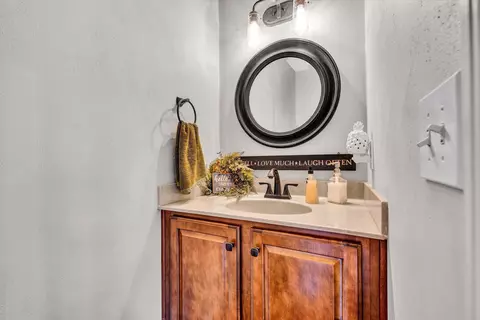 2836 Matthew Dr, Vinton, VA 24179 photo 9