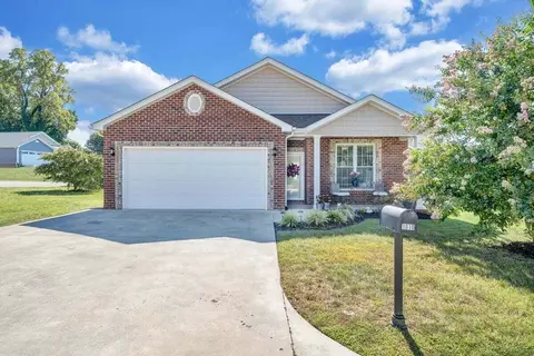 1010 Big Ben Dr, Roanoke, VA 24019