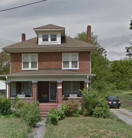 2830 Floraland Dr NW, Roanoke, VA 24012