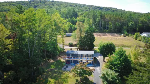177 Mountain Avenue Rd, Hot Springs, VA 24445