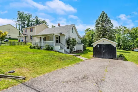 405 Miller St SE, Christiansburg, VA 24073