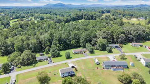 View/Area - 211 Crestbourne Dr, Goodview, VA 24095 photo 4 of 14