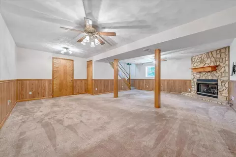 Living - 211 Crestbourne Dr, Goodview, VA 24095 photo 6 of 8
