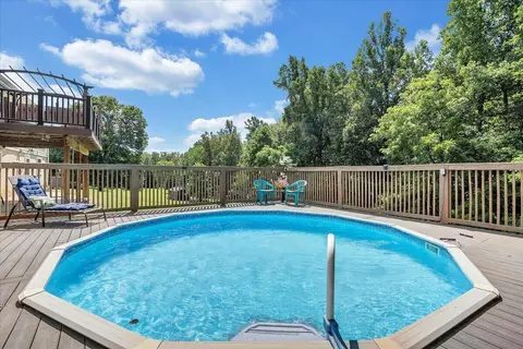 Exterior - 211 Crestbourne Dr, Goodview, VA 24095 photo 16 of 28