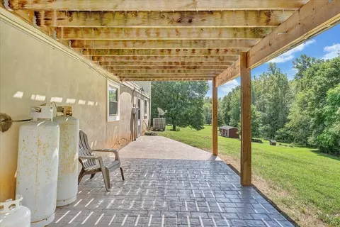 Exterior - 211 Crestbourne Dr, Goodview, VA 24095 photo 7 of 28