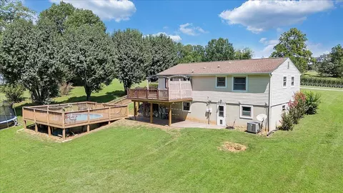 Exterior - 211 Crestbourne Dr, Goodview, VA 24095 photo 27 of 28