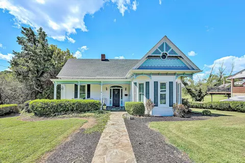 145 Spring St, Rocky Mount, VA 24151