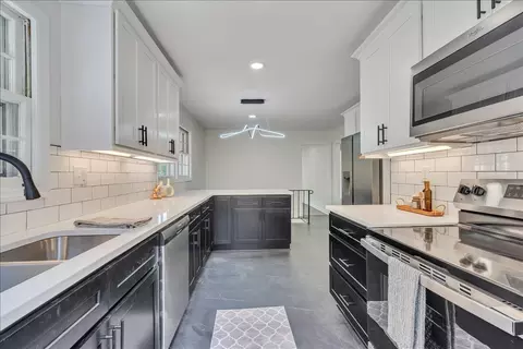 719 Estates Rd SE, Roanoke, VA 24014 photo 17