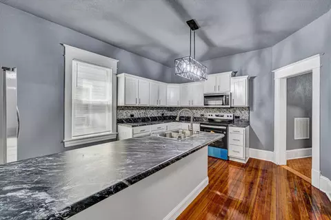 809 Elm Ave SE, Roanoke, VA 24013 photo 13
