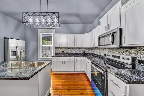 809 Elm Ave SE, Roanoke, VA 24013 photo 10