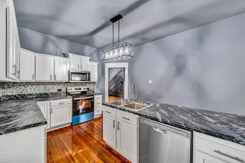 809 Elm Ave SE, Roanoke, VA 24013 photo 11