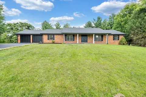 199 Jamestown Rd, Daleville, VA 24083