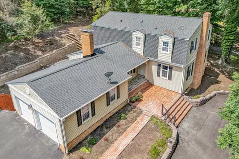 4937 Greenlee Rd SW, Roanoke, VA 24018