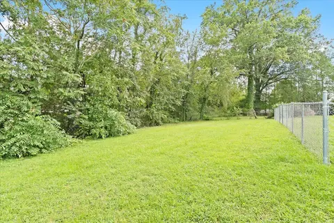 Exterior - 218 Post Rd, Roanoke, VA 24019 photo 4 of 7